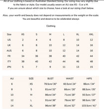 Load image into Gallery viewer, THE EMERALD DRESS