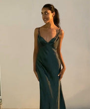 Load image into Gallery viewer, Aaliyah Dress